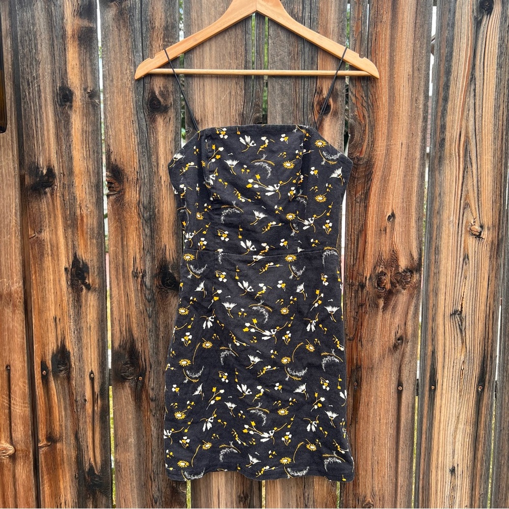 Urban Outfitters Colette Black Floral Stretch Linen Mini Dress Hipster Twee 4